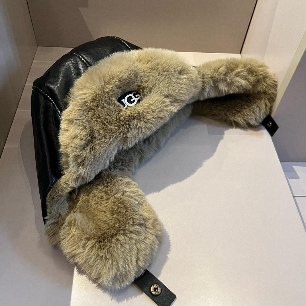 Шапка Ugg