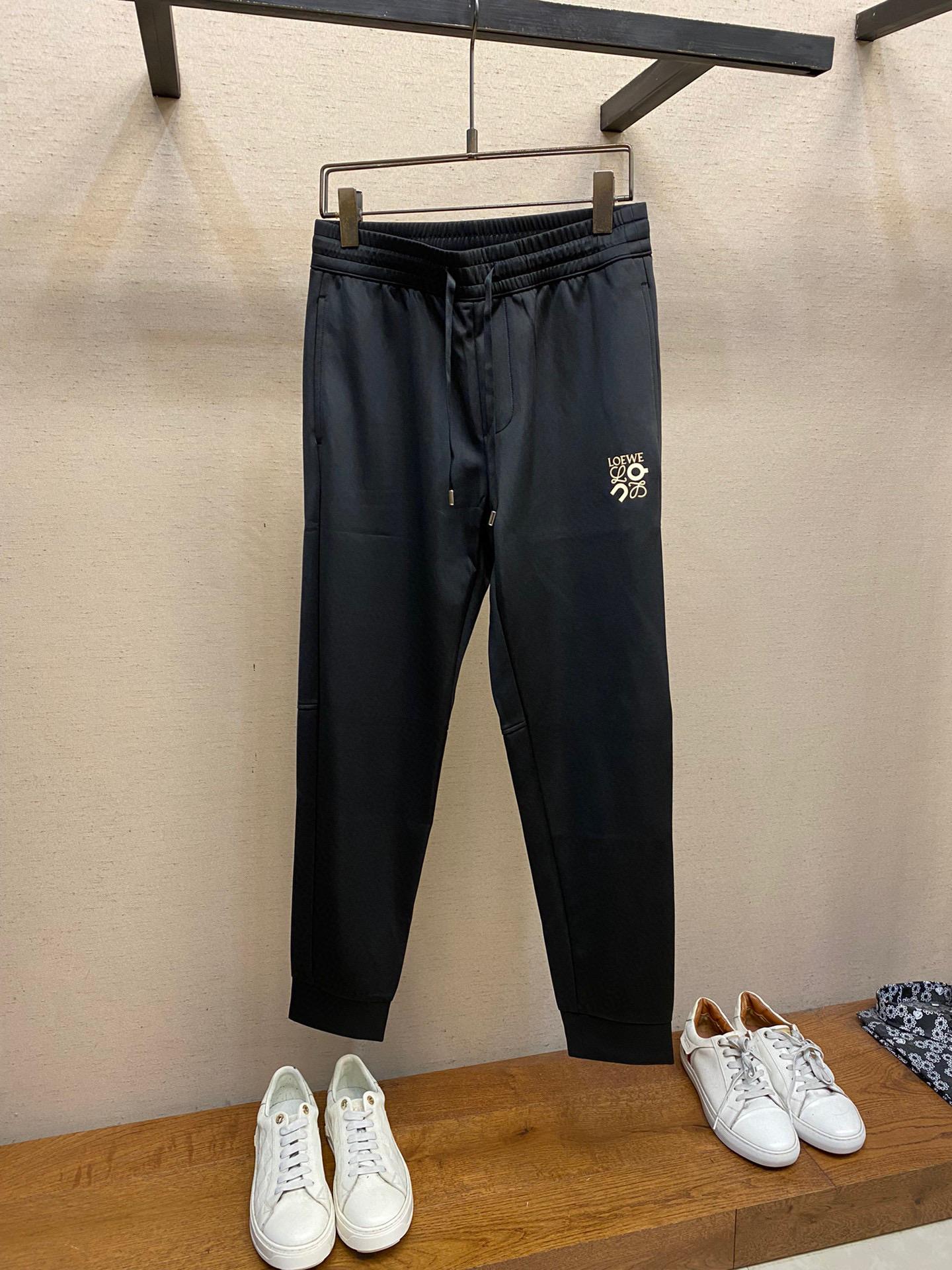 Спортивные штаны Loewe 