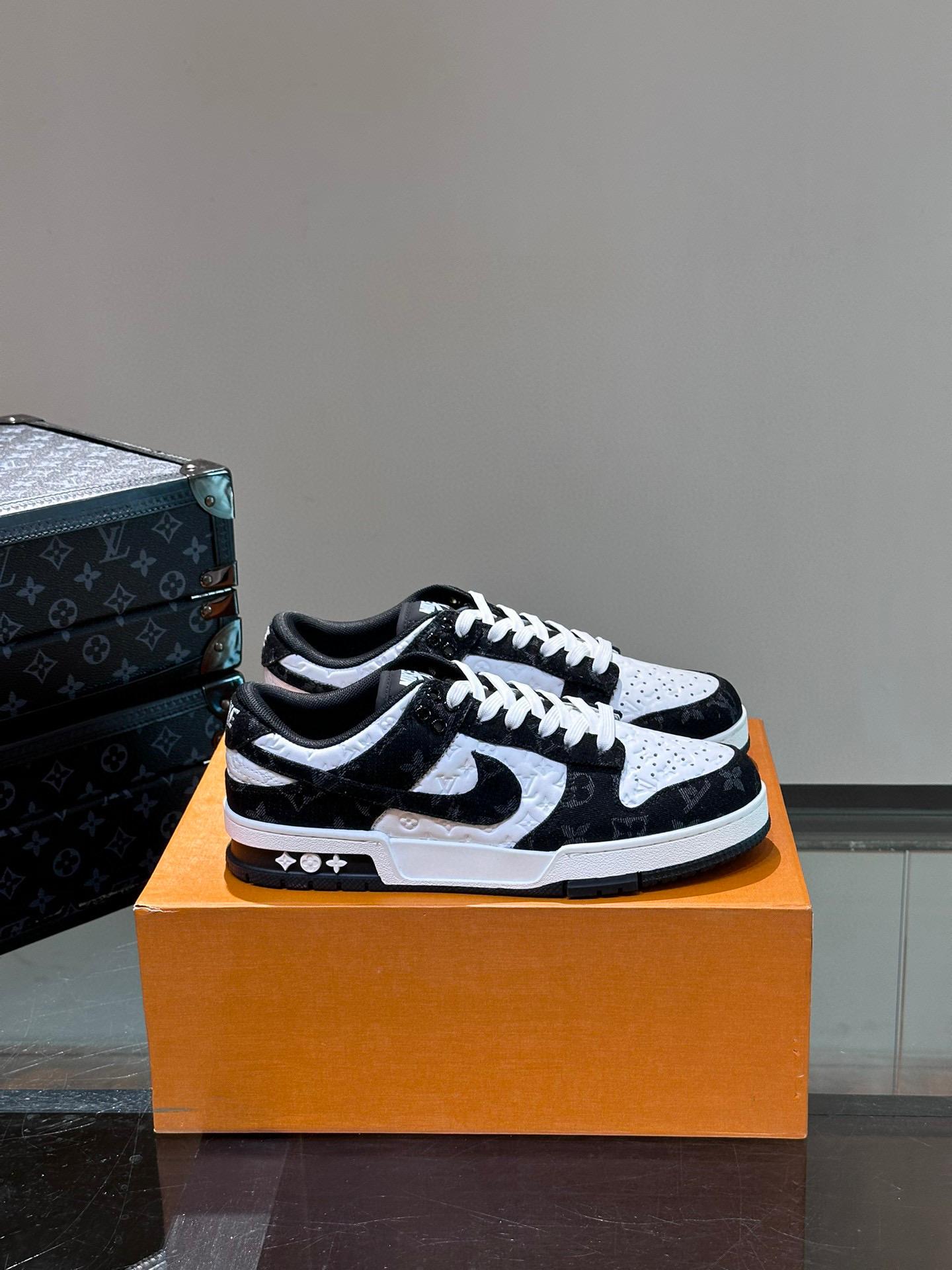 Кроссовки Louis Vuitton  