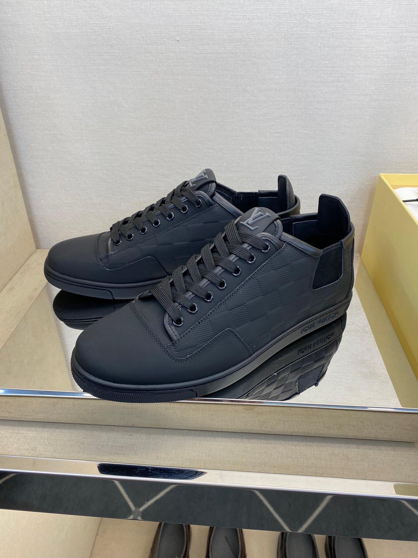 Кеды Louis Vuitton 