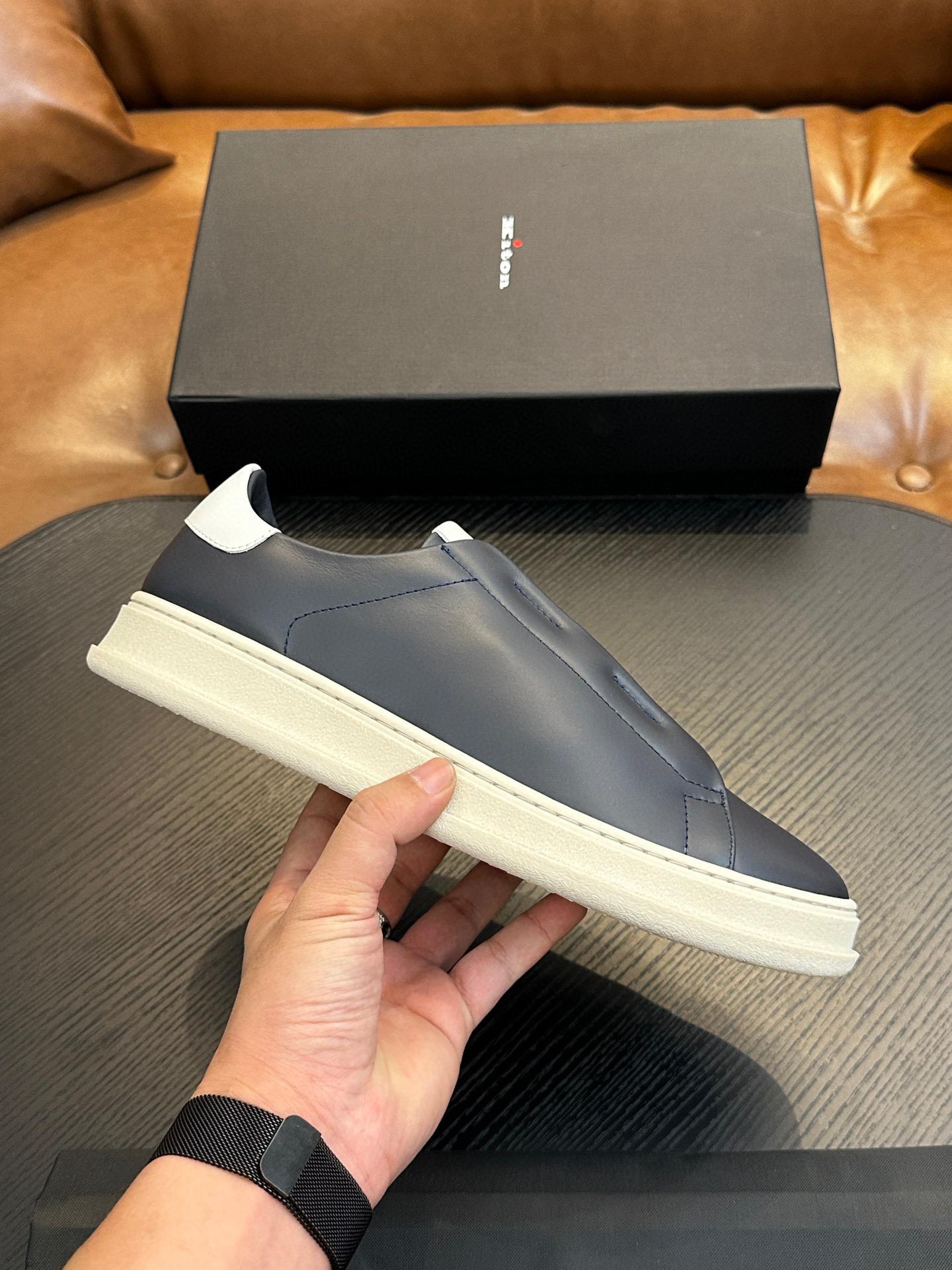 Кроссовки Kiton  