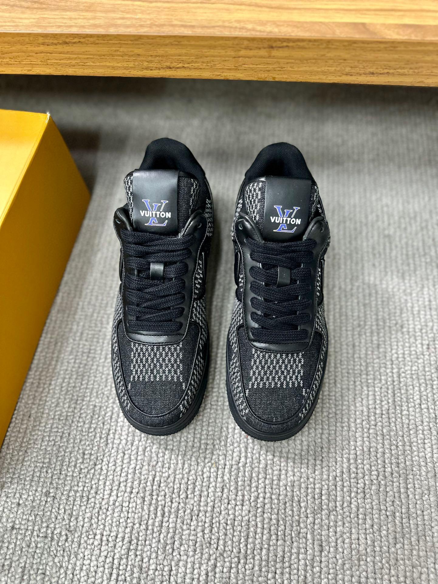 Кроссовки Louis Vuitton x Nike 