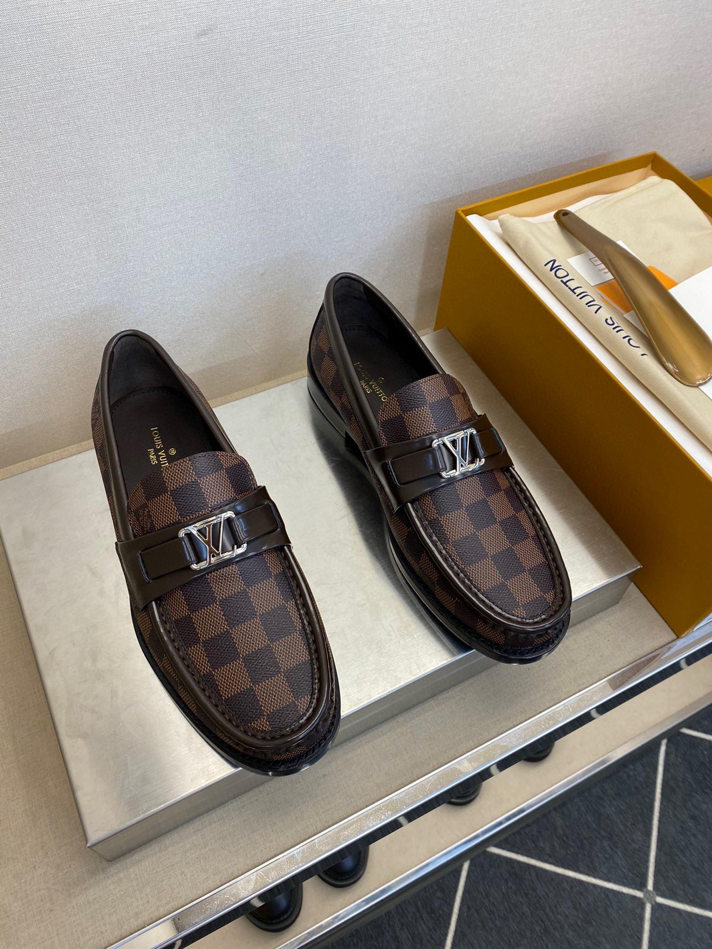 Лоферы Louis Vuitton 