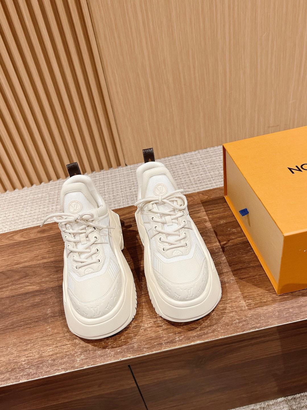 Кроссовки Louis Vuitton