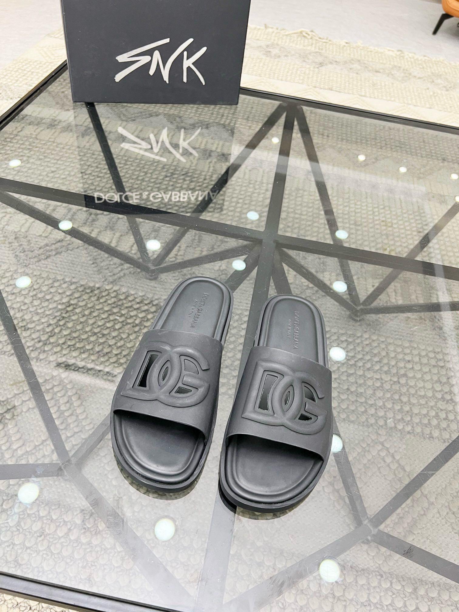 Тапки Dolce Gabbana