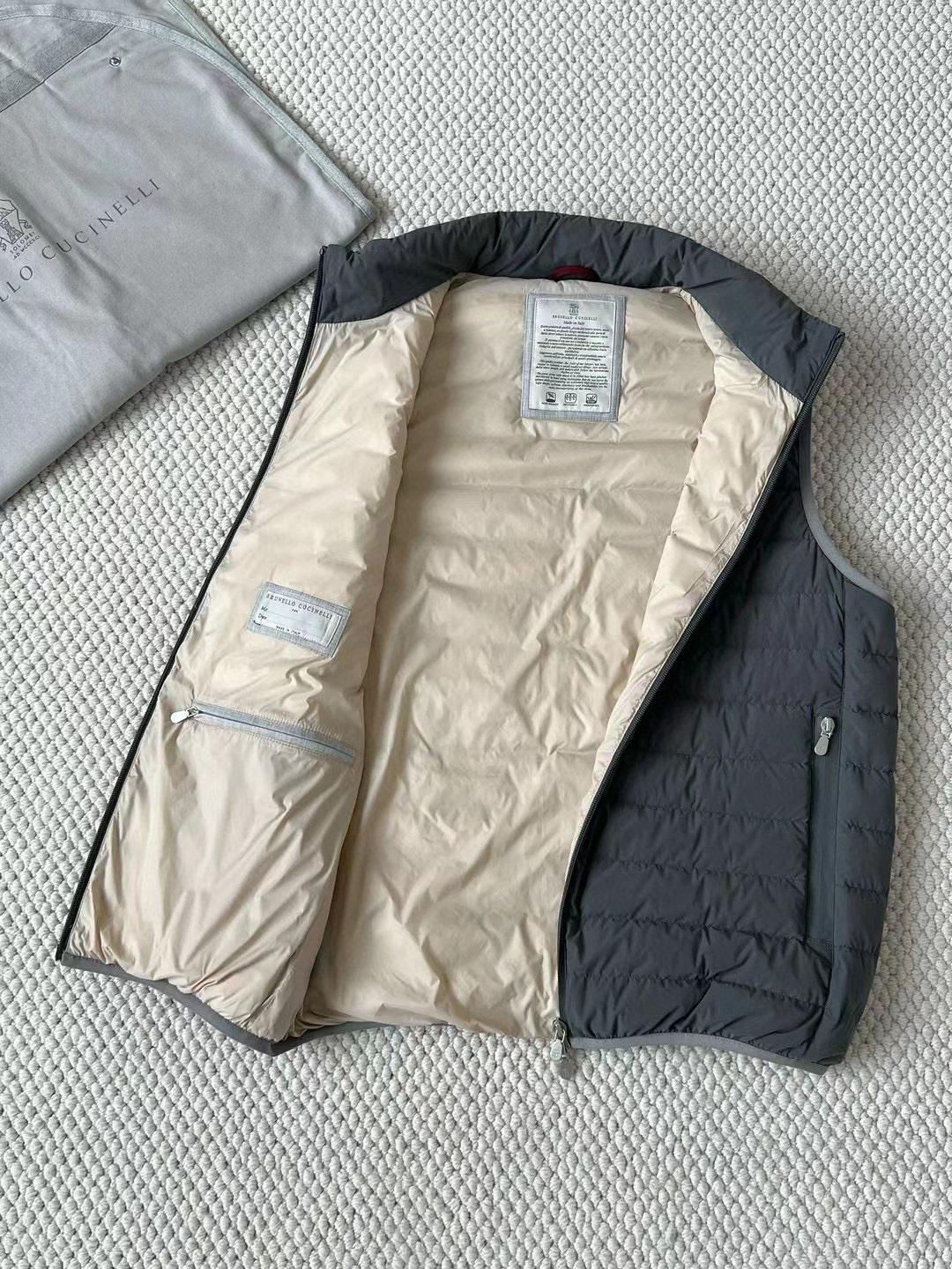 Жилетка Brunello Cucinelli  