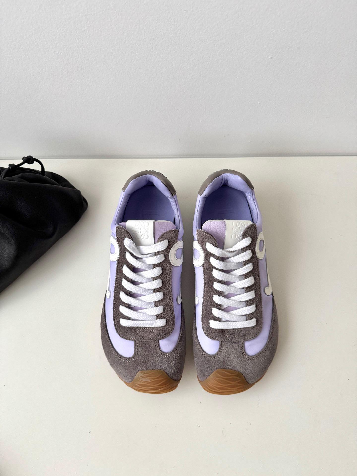 Кроссовки Loewe