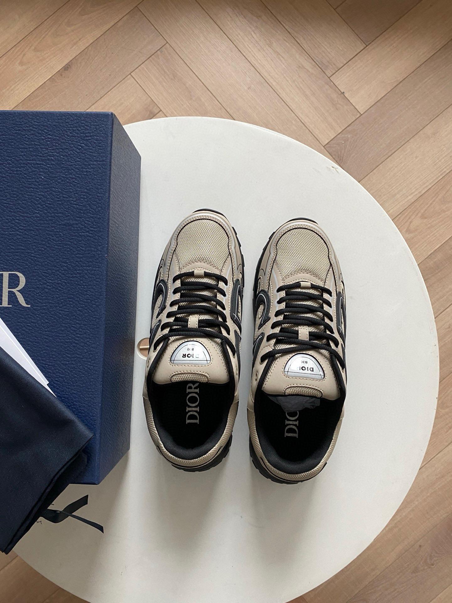 Кроссовки Dior 