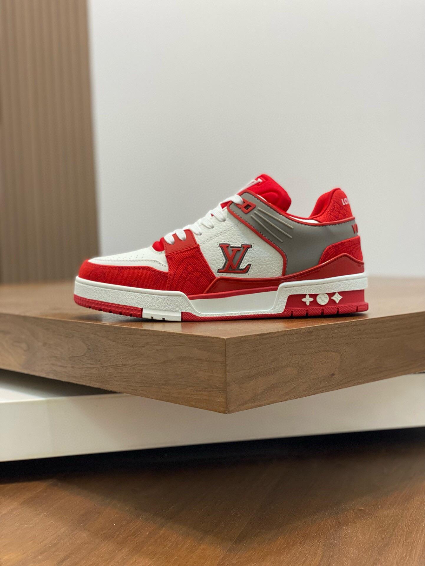 Кроссовки Louis Vuitton 