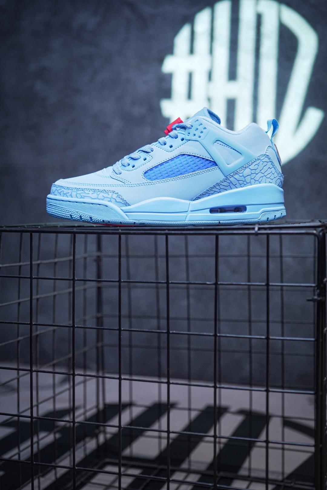 Кроссовки Jordan 