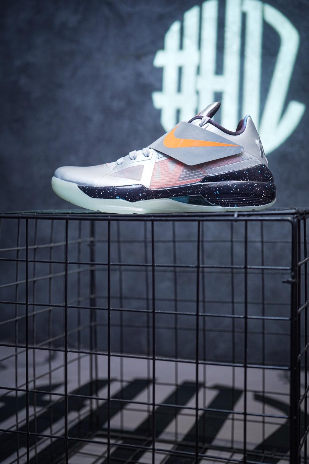 Кроссовки Nike