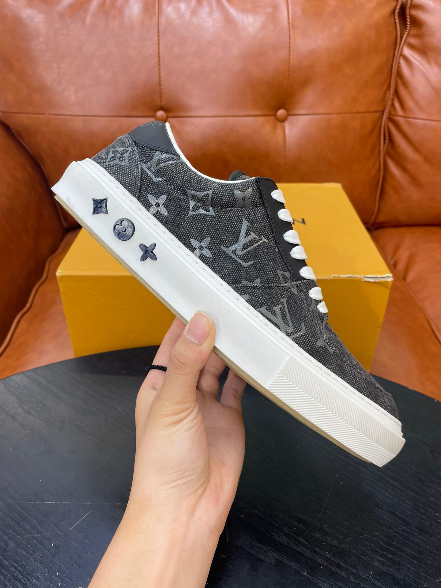 Кеды Louis Vuitton 