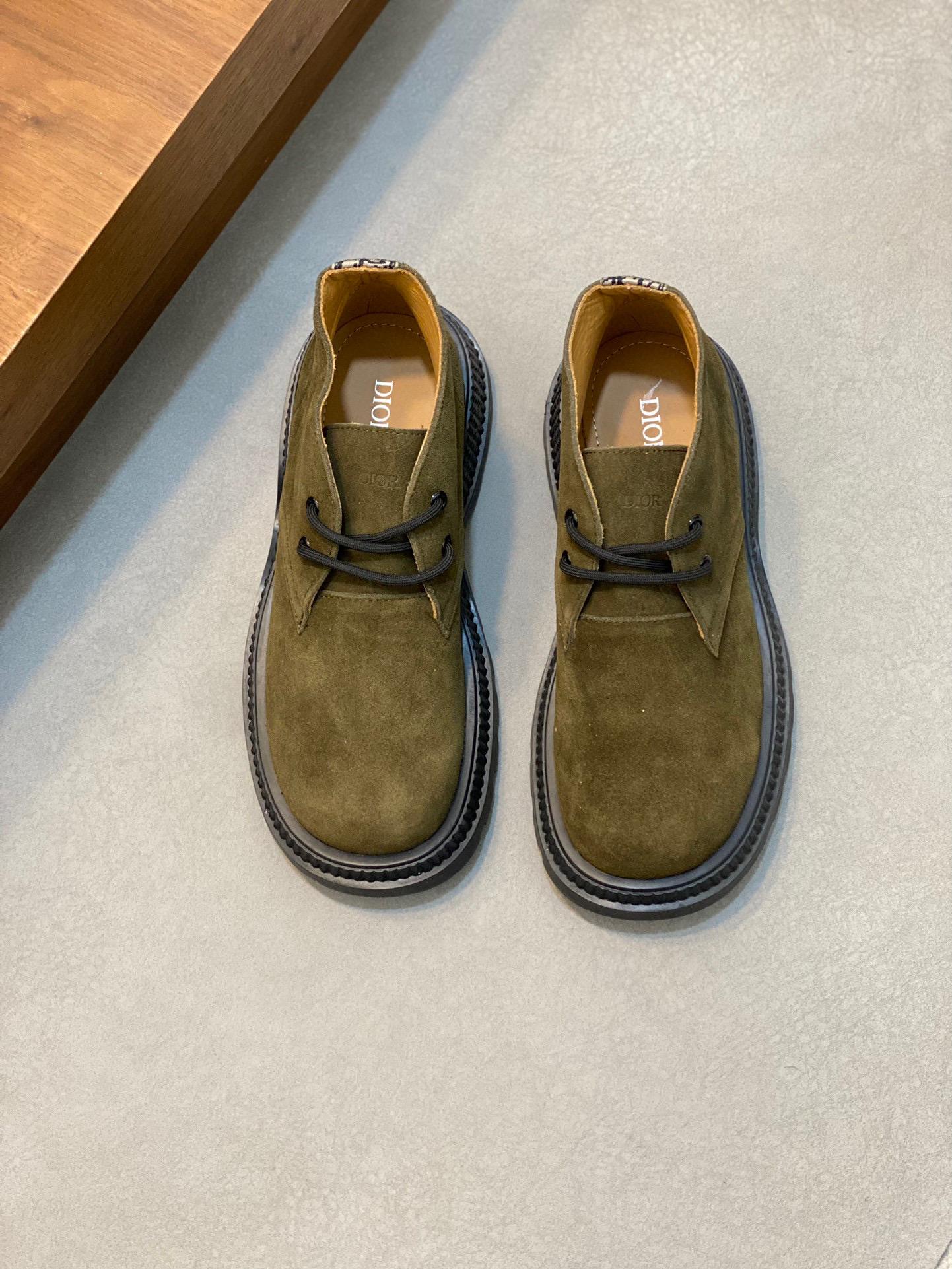 Высокие ботинки Dior 