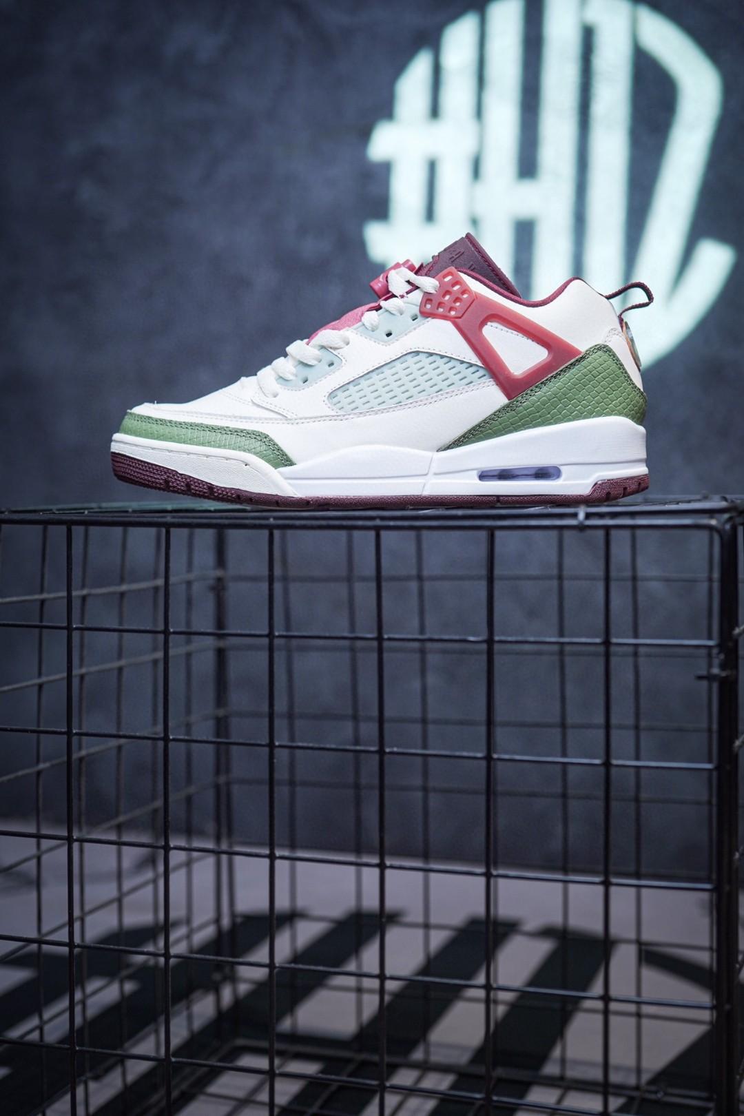 Кроссовки Jordan