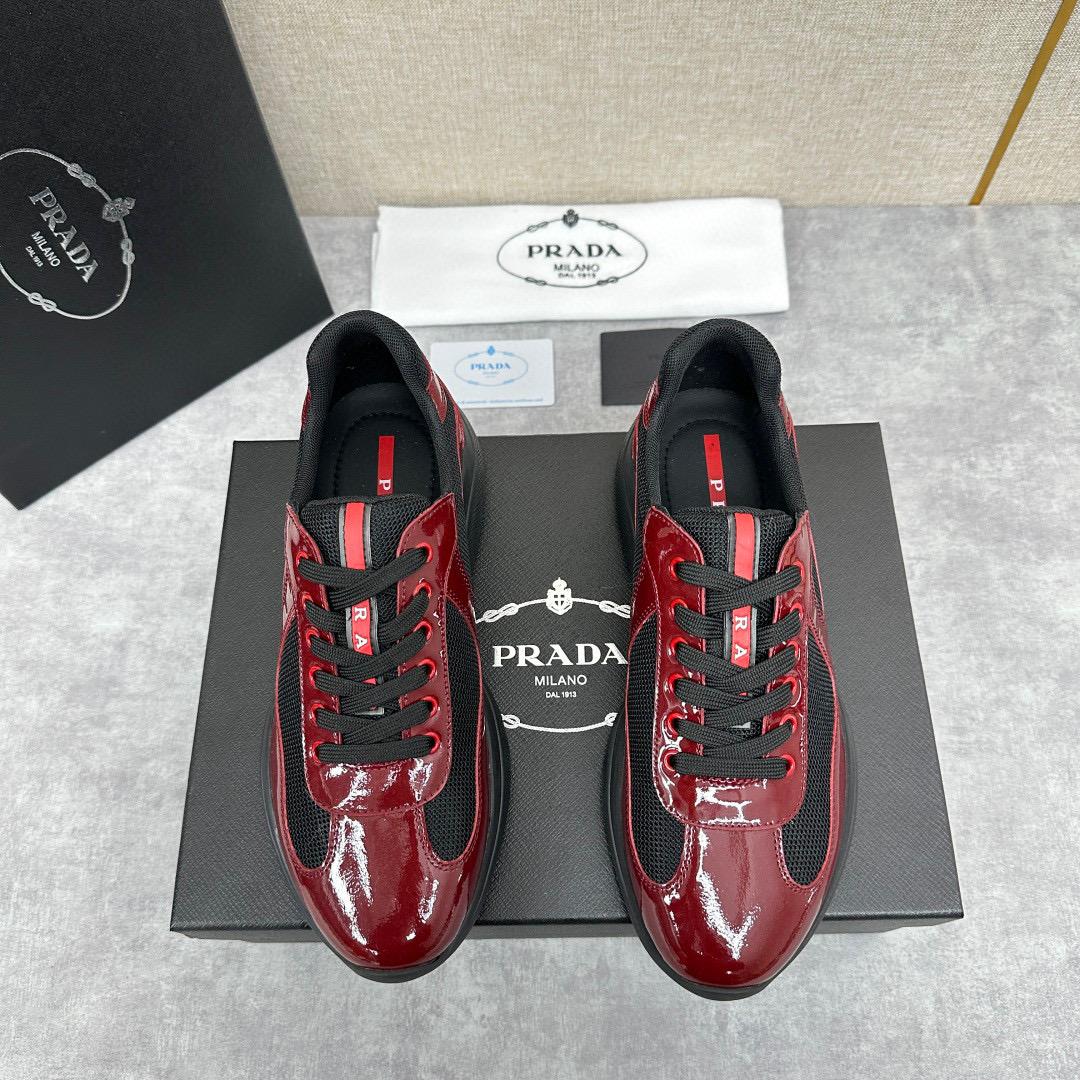 Кроссовки Prada 