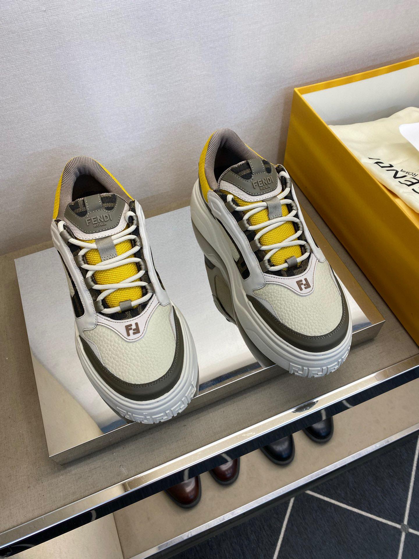 Кроссовки Fendi