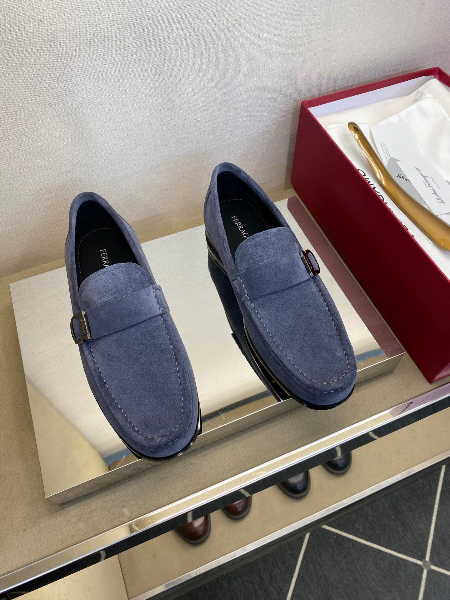 Лоферы Ferragamo 