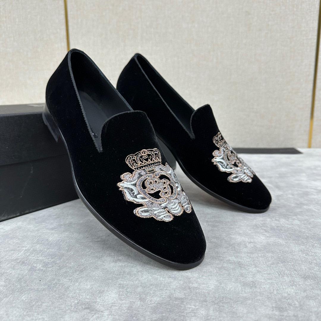 Бархатные лоферы Dolce&Gabbana 