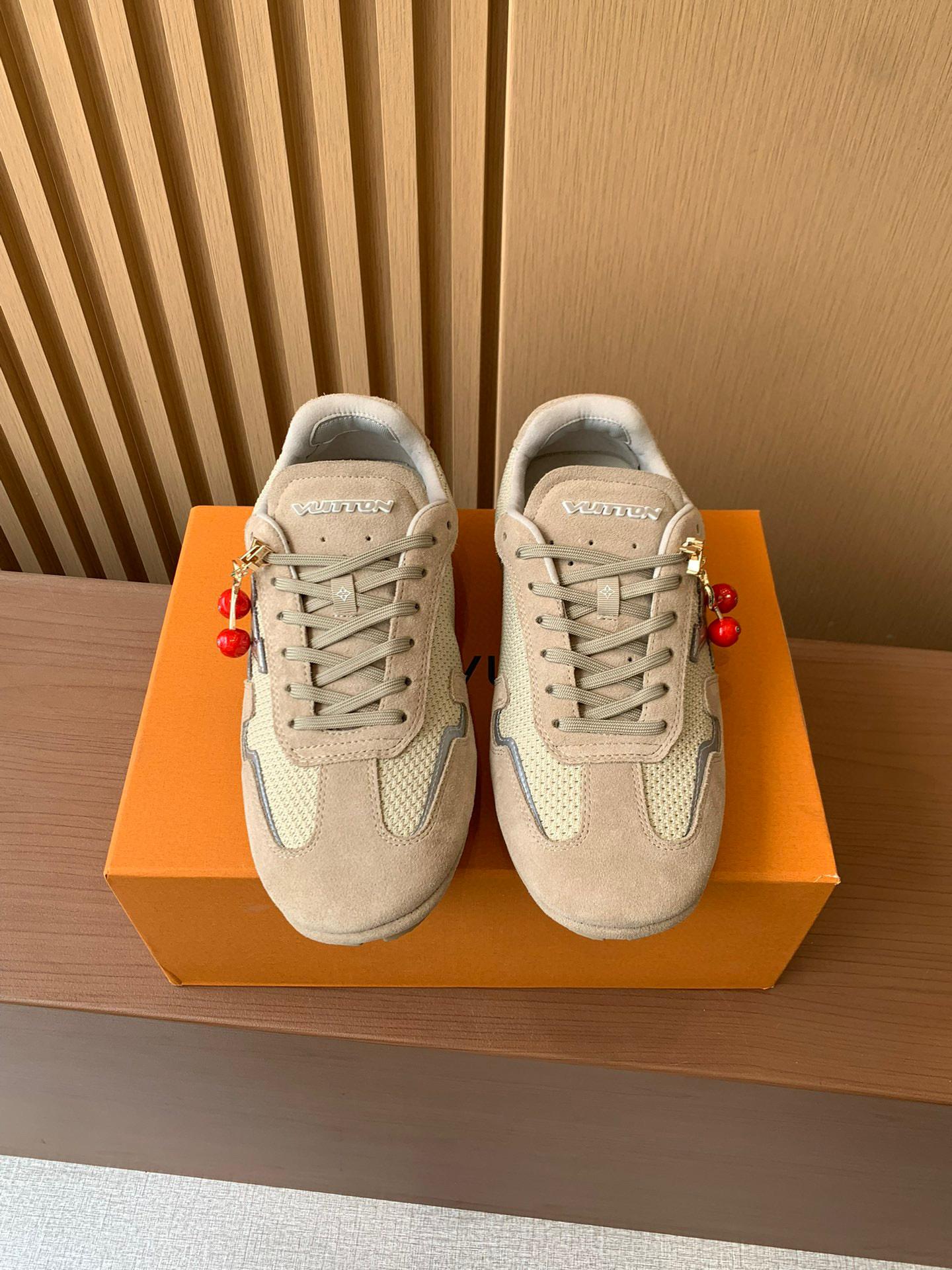 Кроссовки Louis Vuitton 