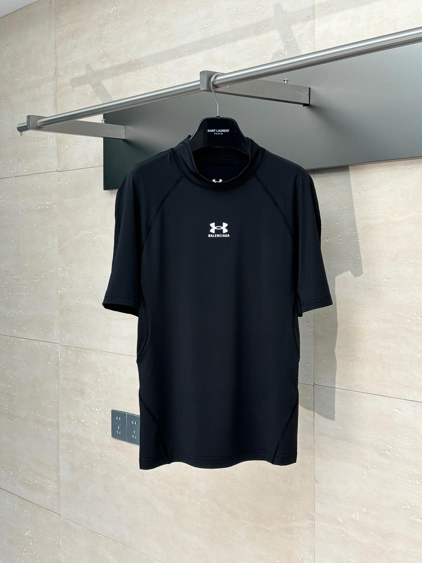 Футболка Balenciaga 