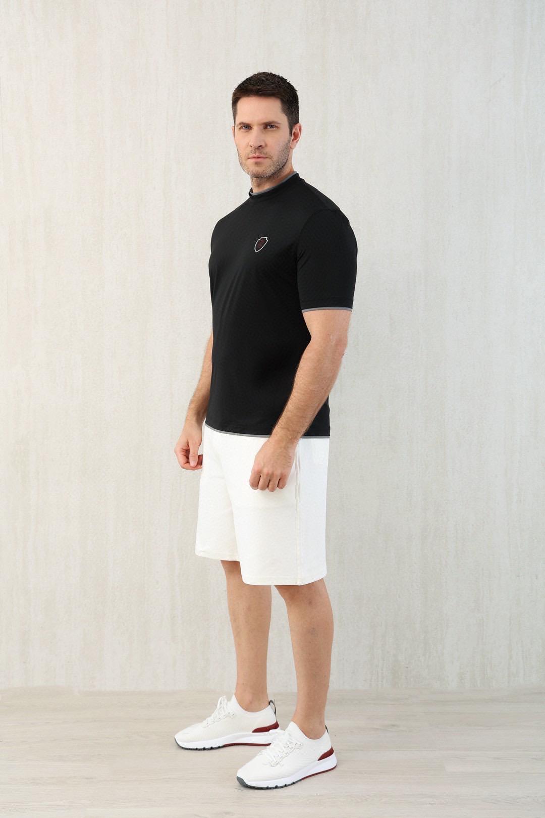 Футболка Brunello Cucunelli 