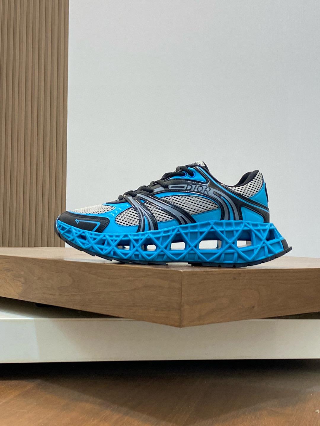 Кроссовки Dior 