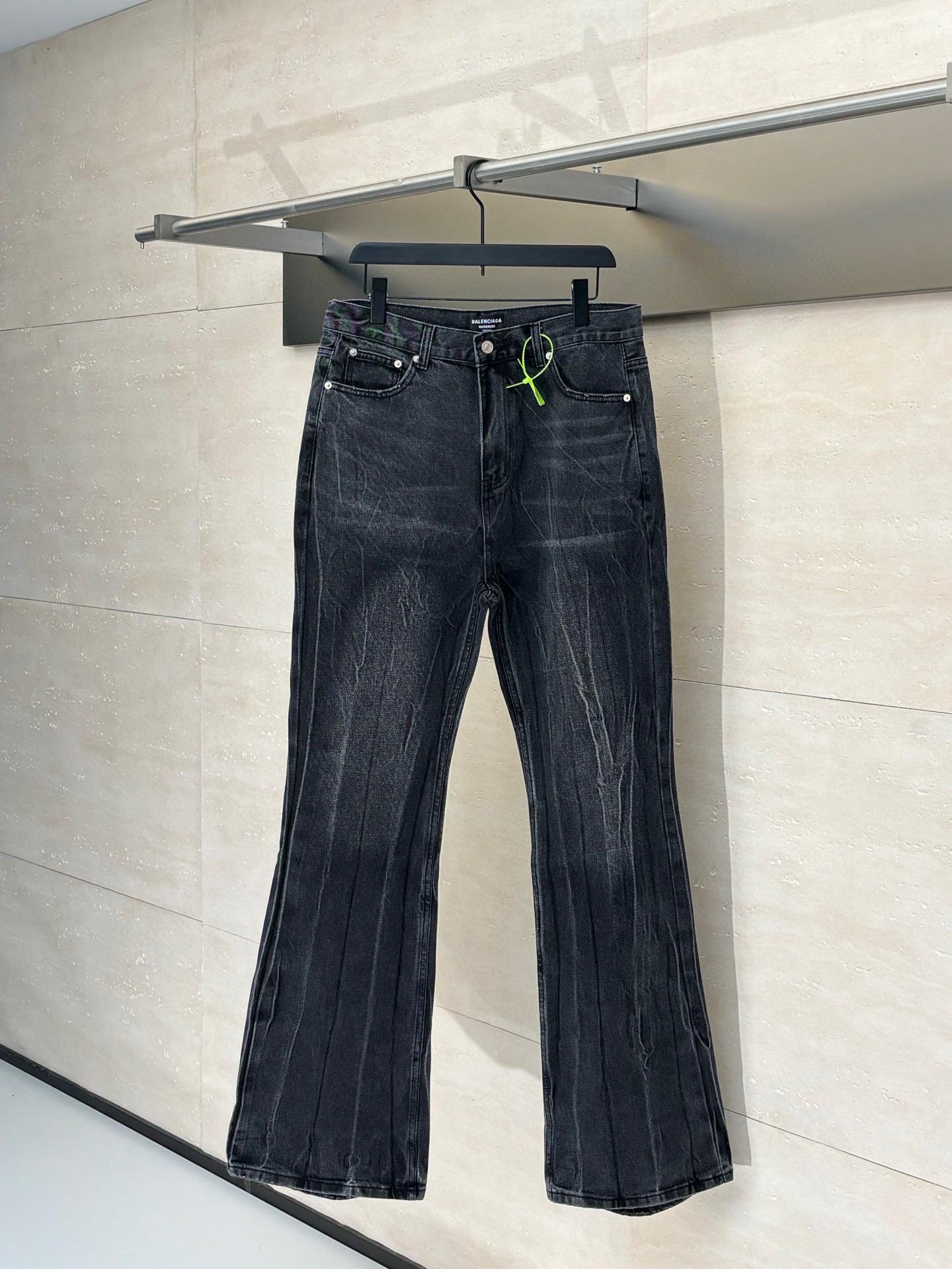 Джинсы Balenciaga 