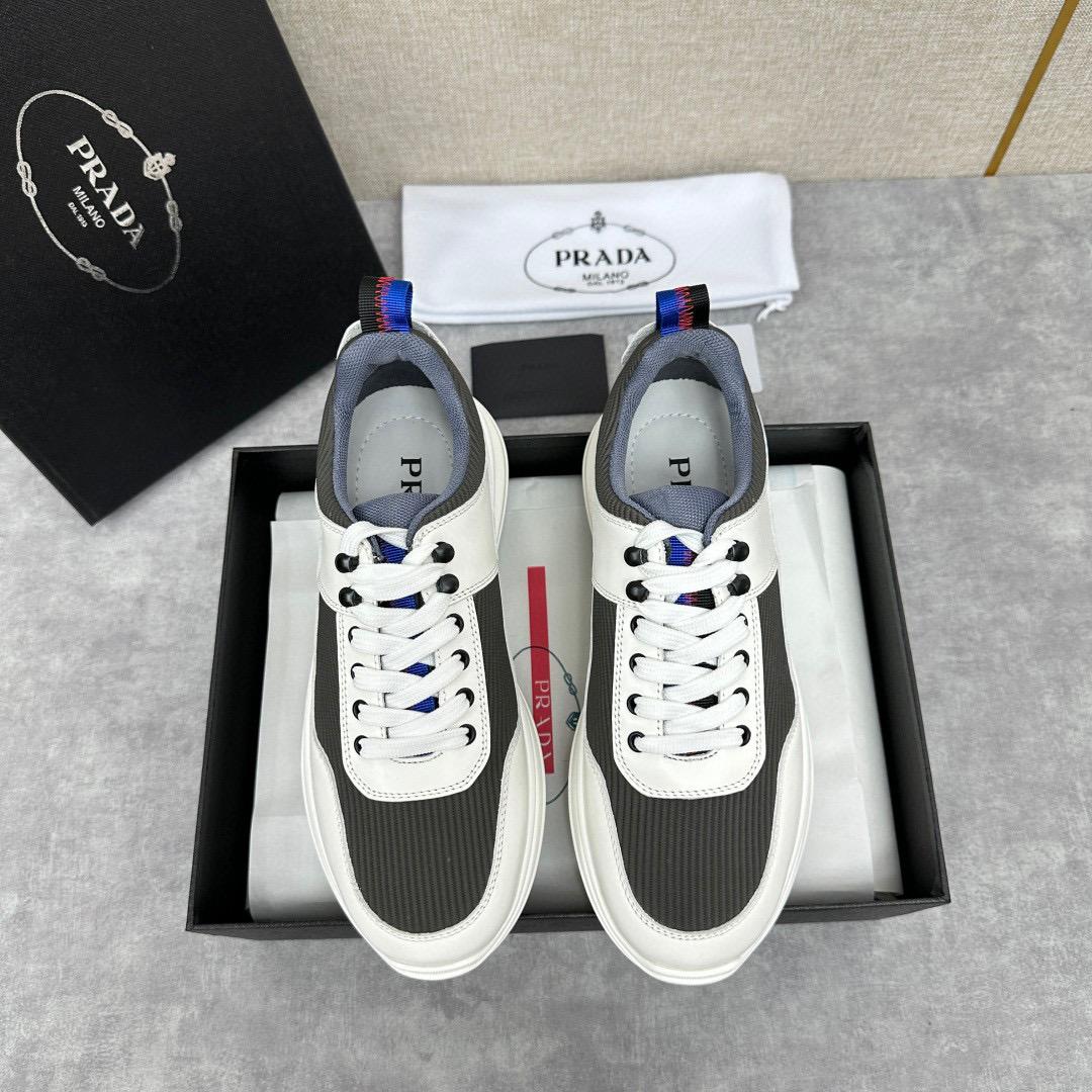 Кроссовки Prada 