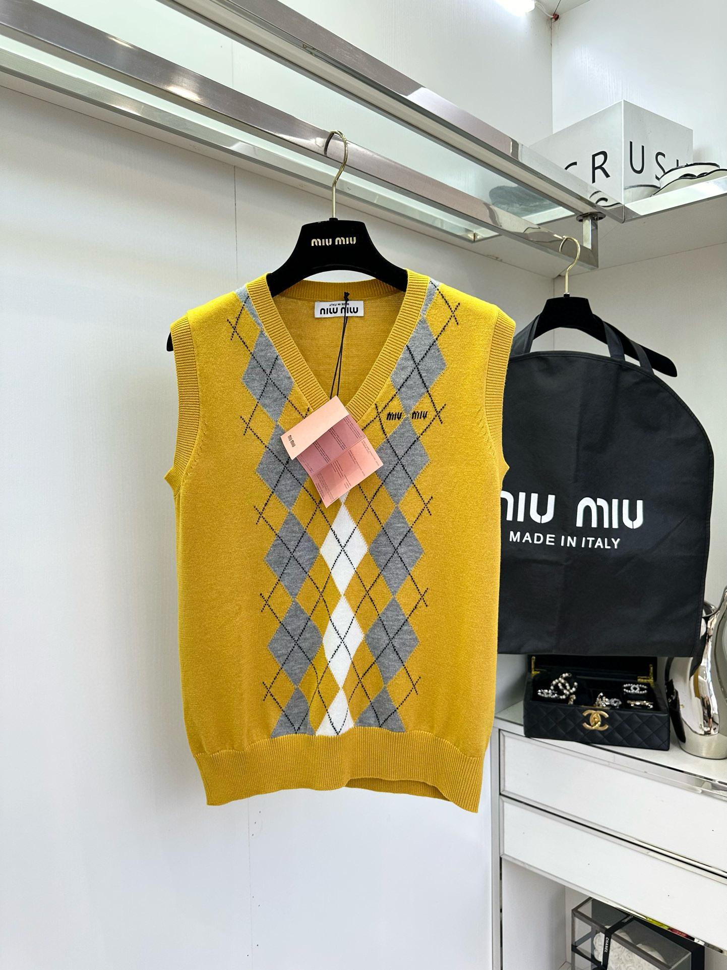 Жилетка Miu Miu 