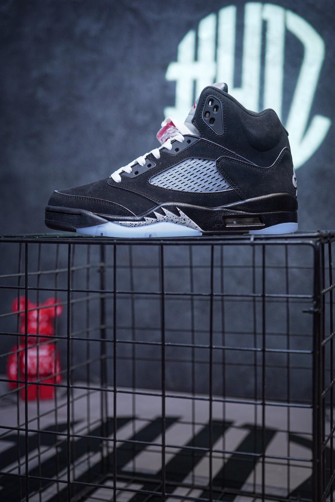 Кроссовки Jordan 