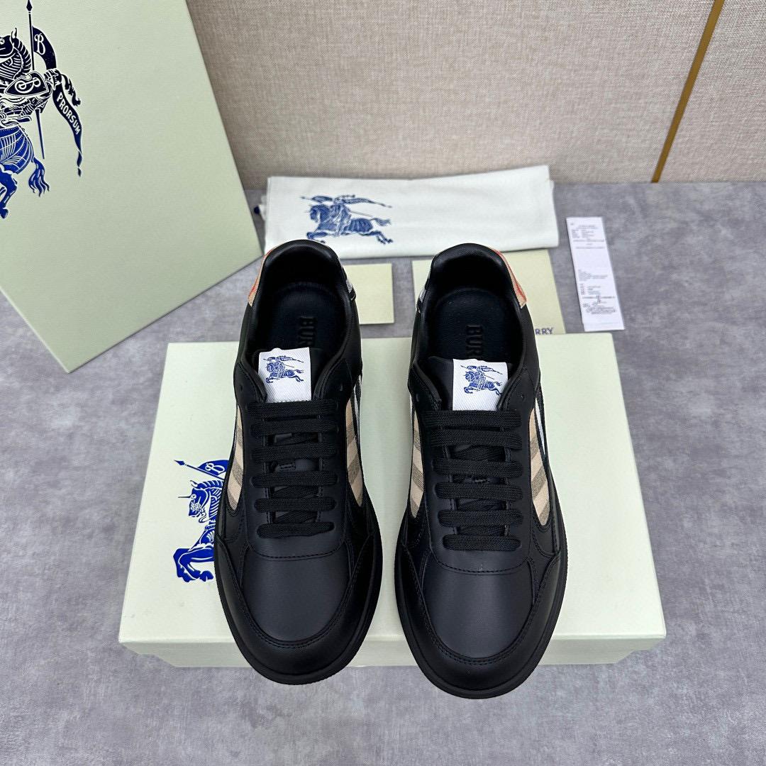 Кроссовки Burberry  