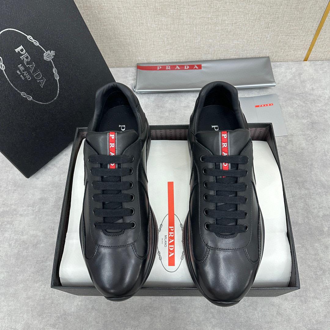 Кроссовки Prada 