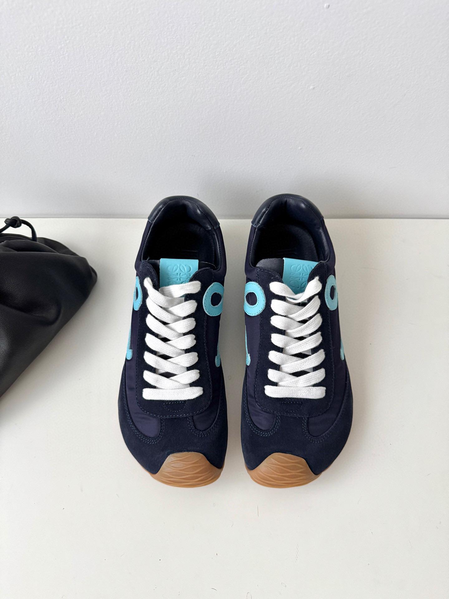 Кроссовки Loewe