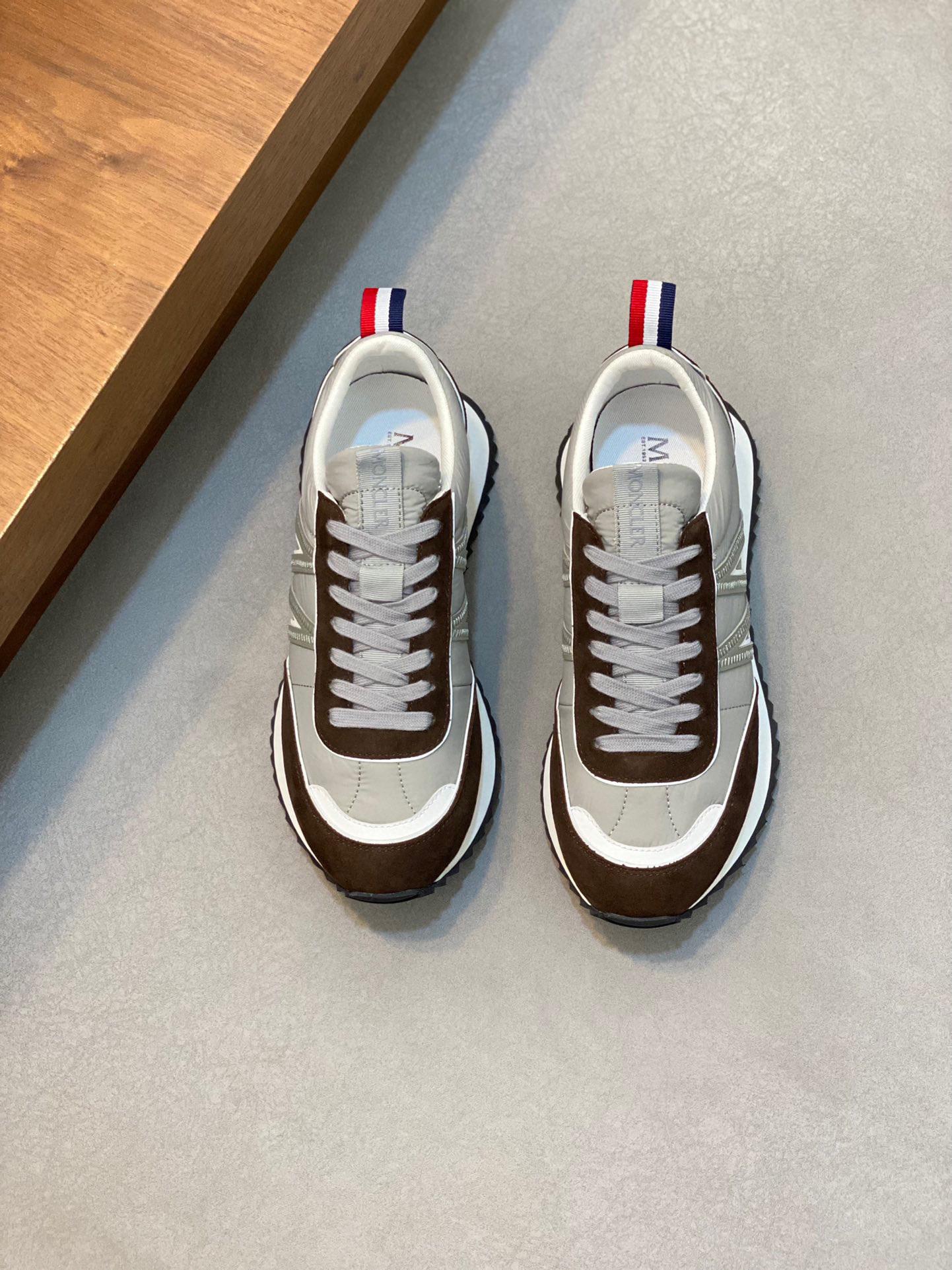 Кроссовки Moncler  