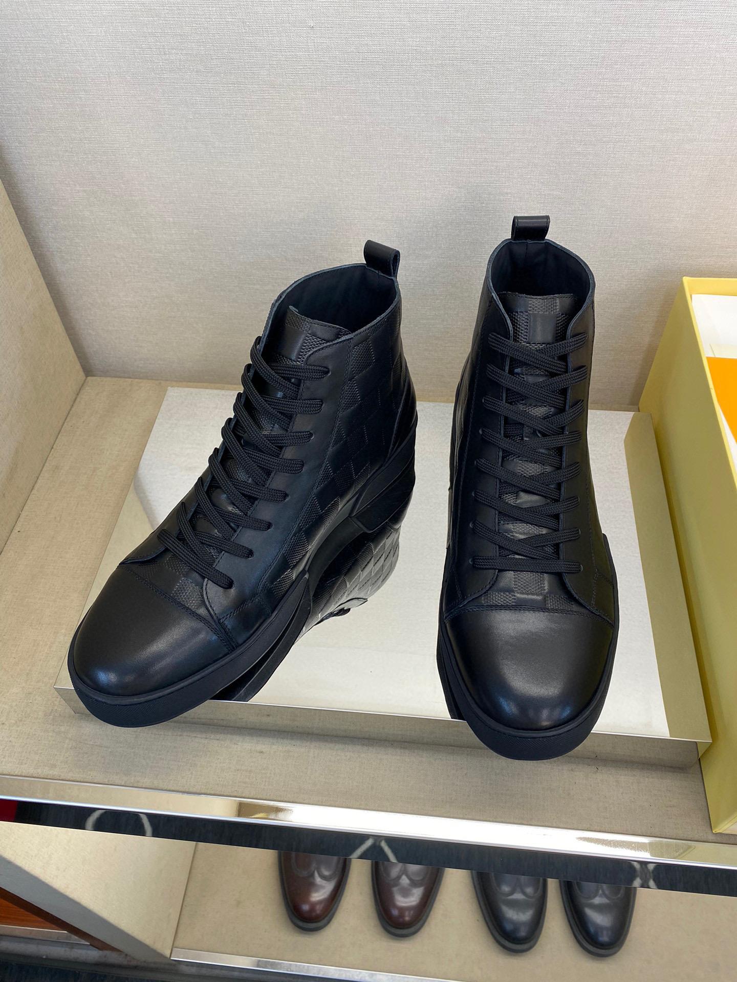 Кеды Louis Vuitton