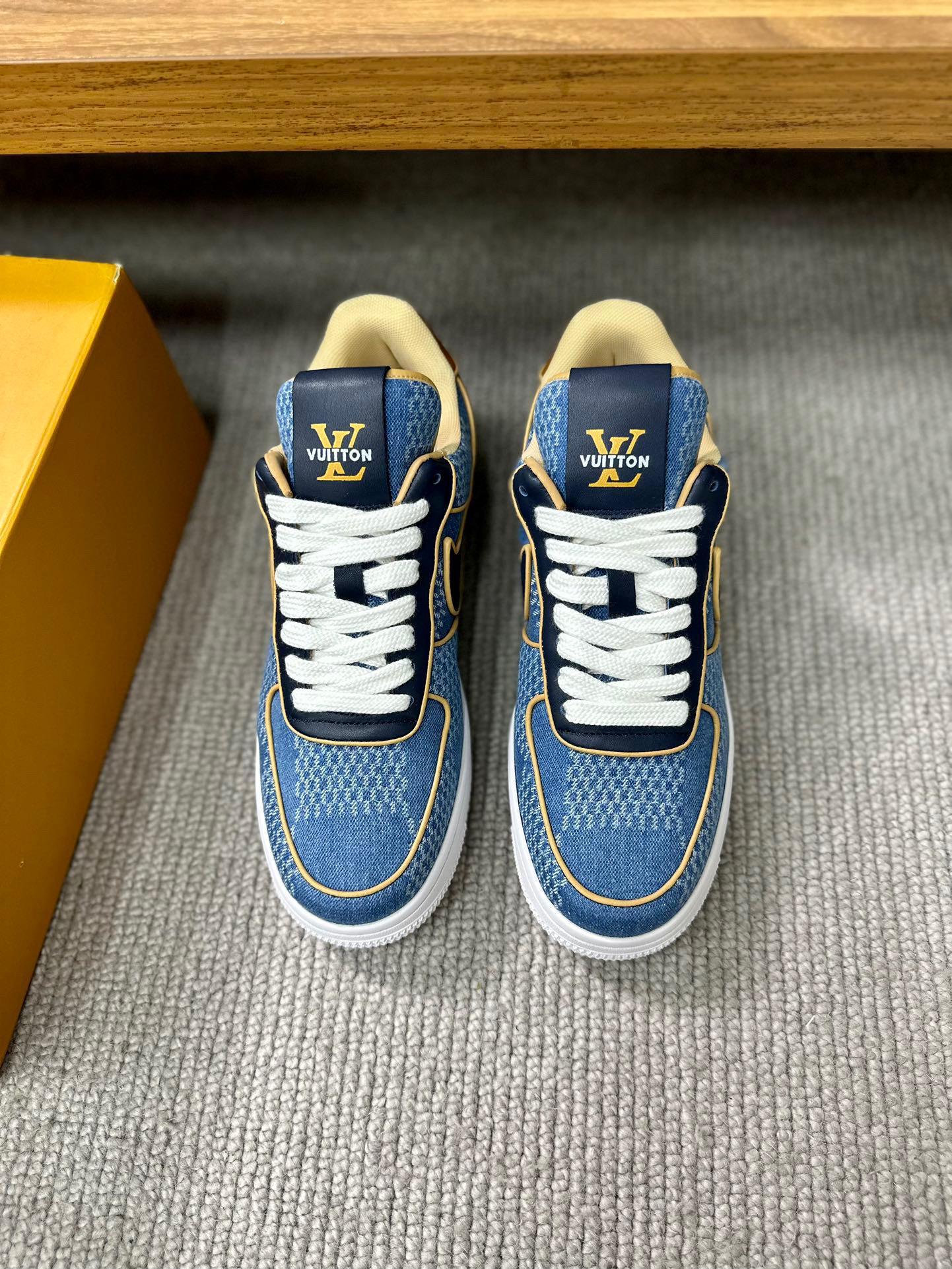 Кроссовки Louis Vuitton x Nike 