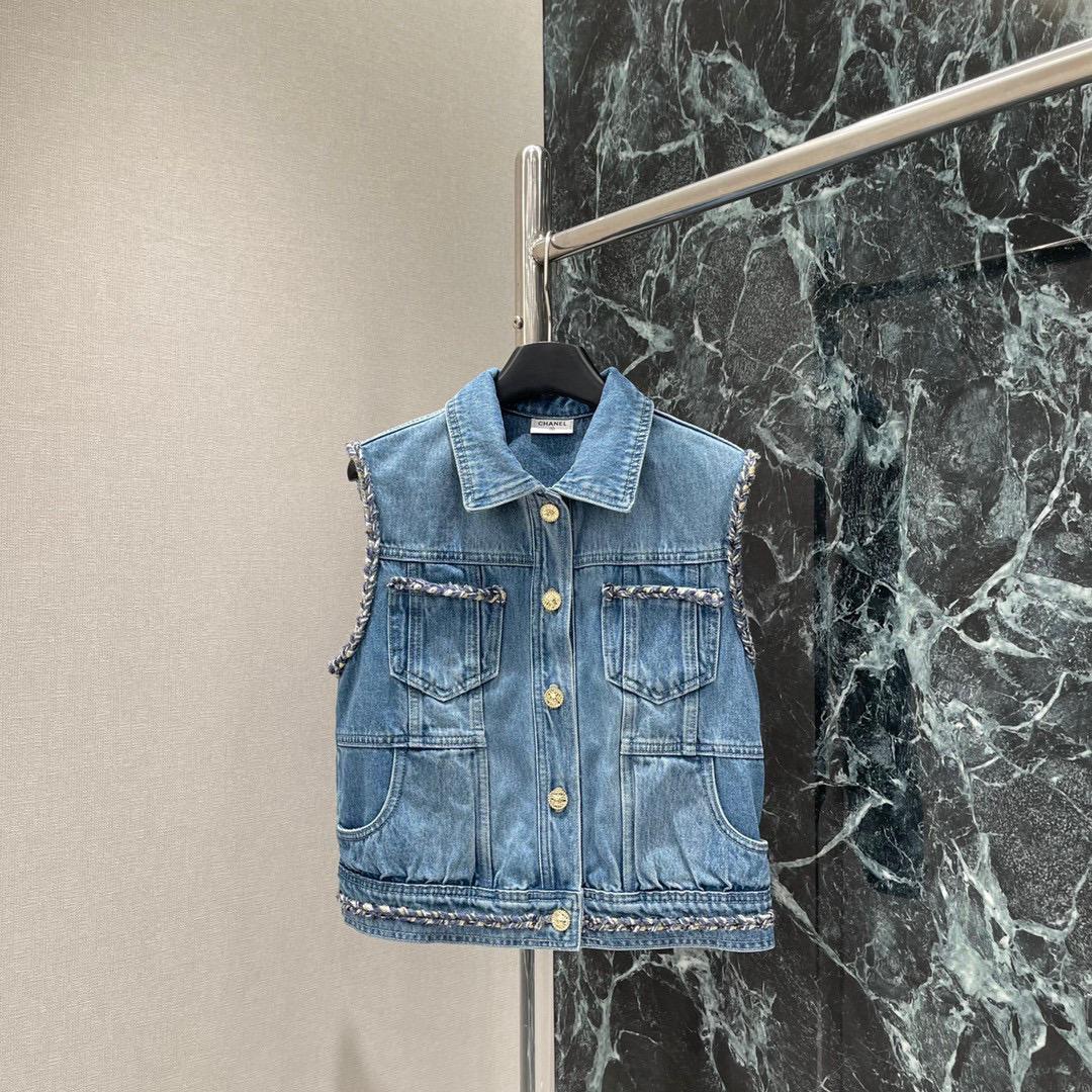 Жилетка Chanel