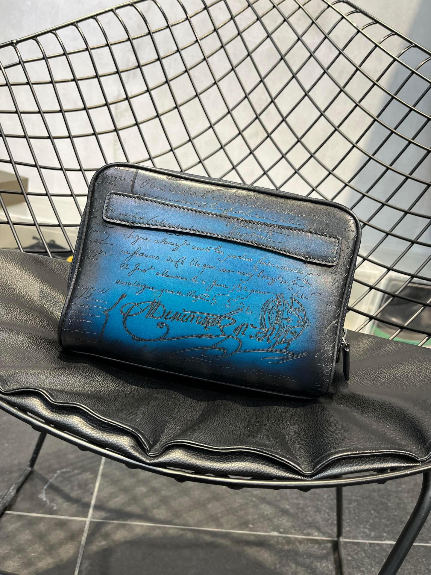 Кожаная сумка Berluti 