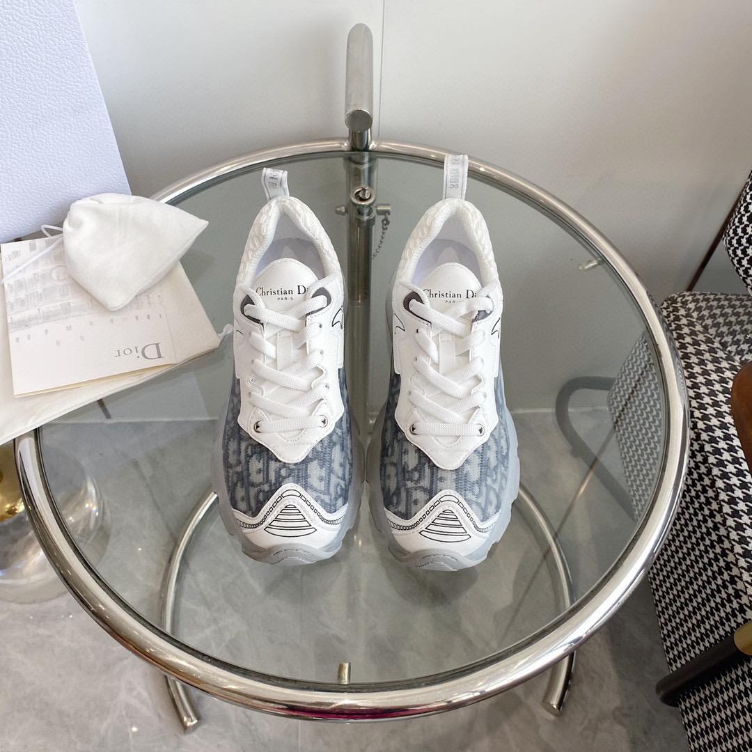 Кроссовки Dior 