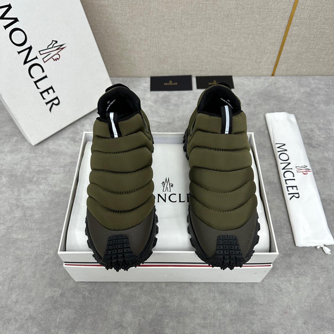 Зимние ботинки Moncler 