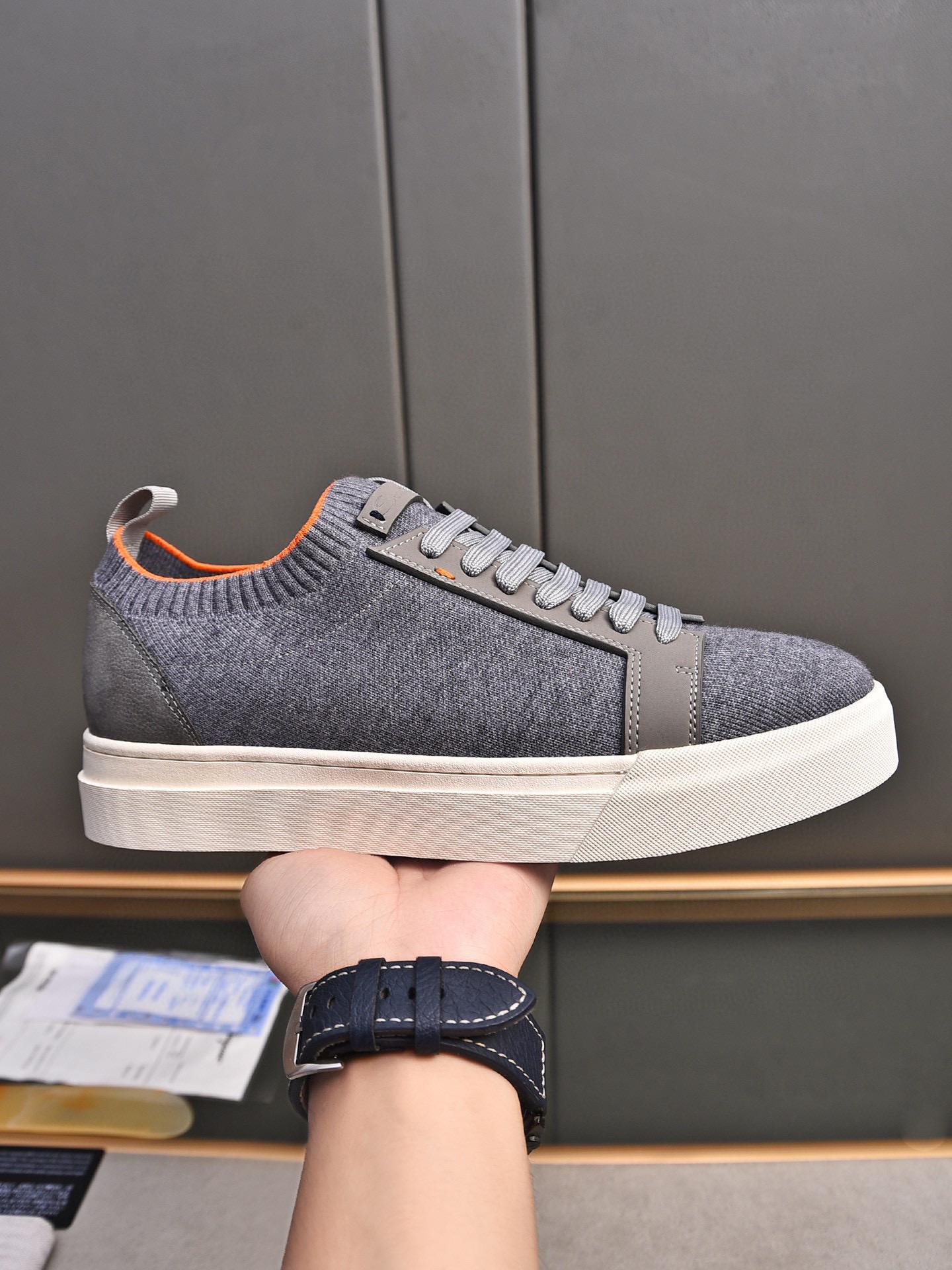 Кроссовки Santoni 