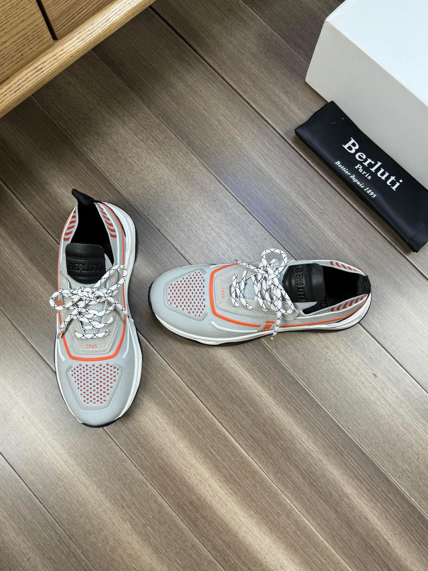 Кроссовки Berluti