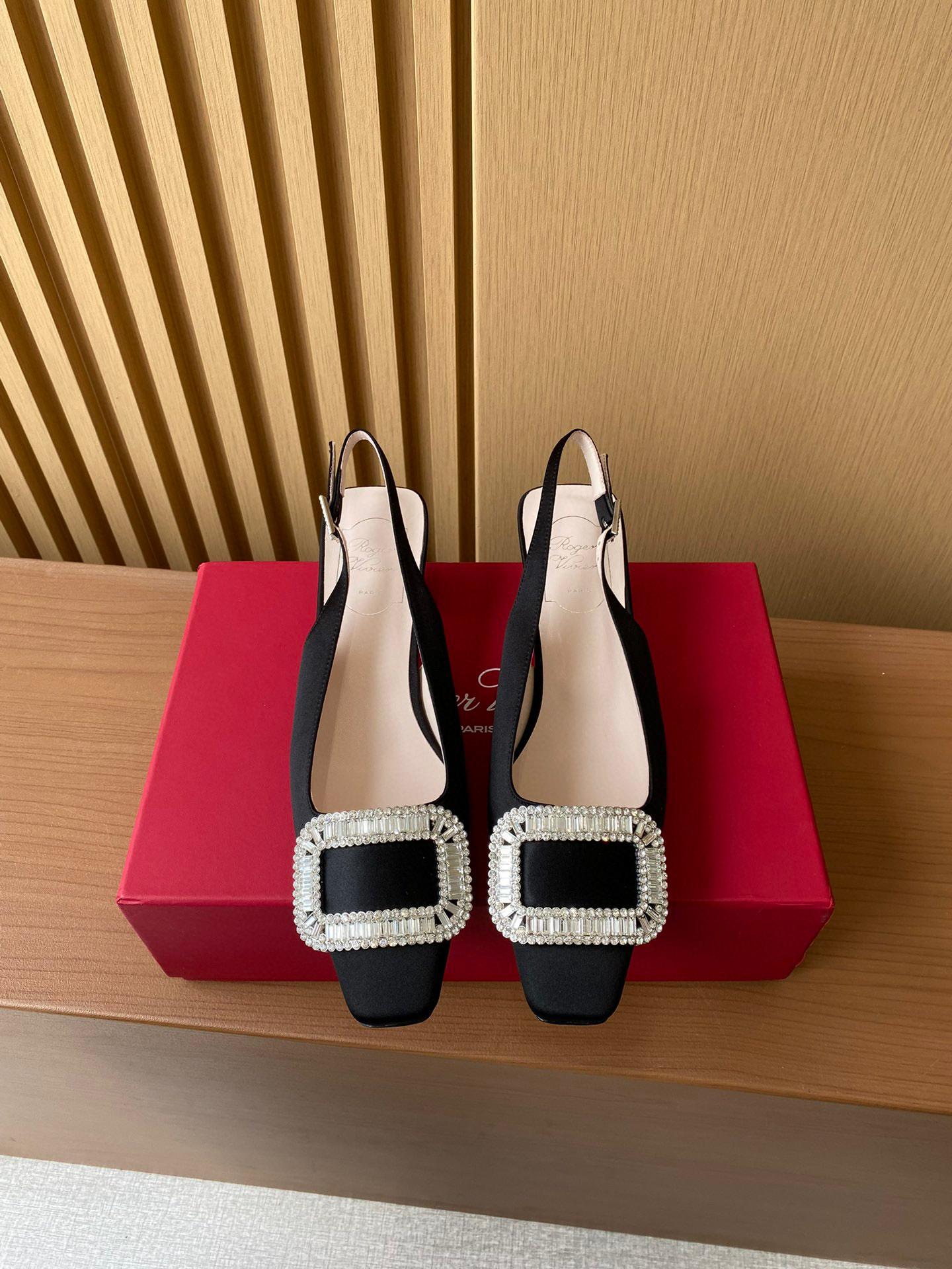 Туфли Roger Vivier 