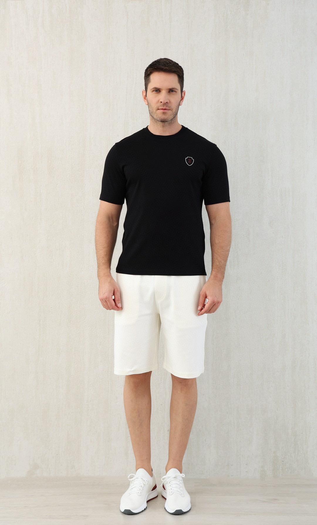 Футболка Brunello Cucunelli 