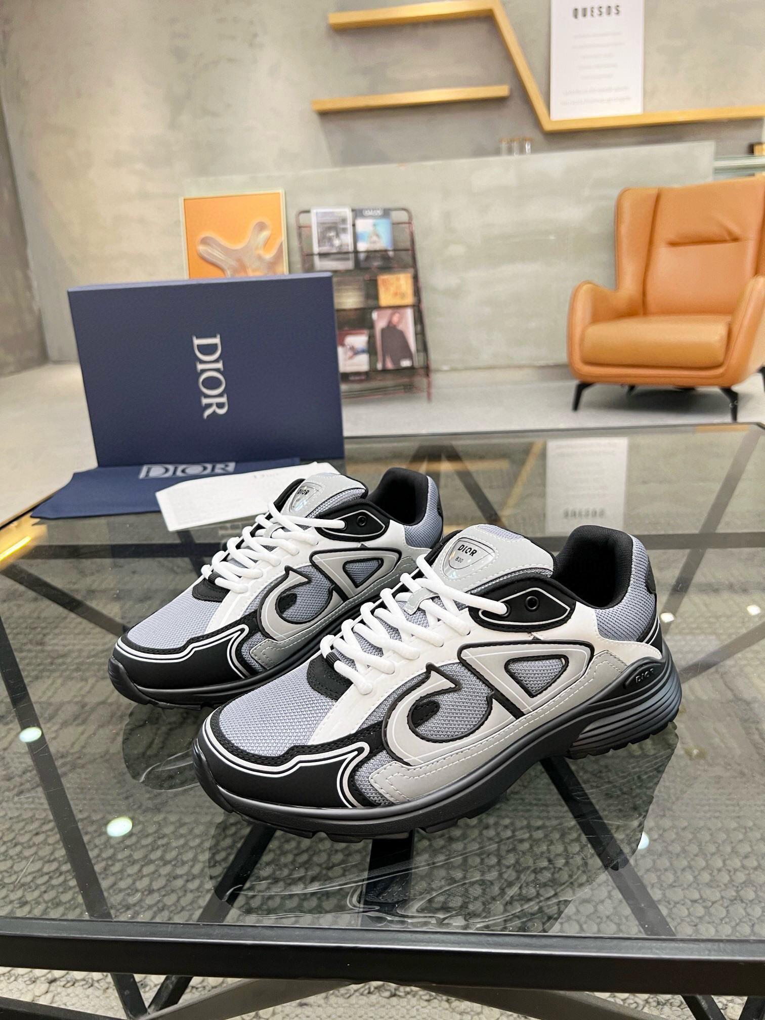 Кроссовки Dior 