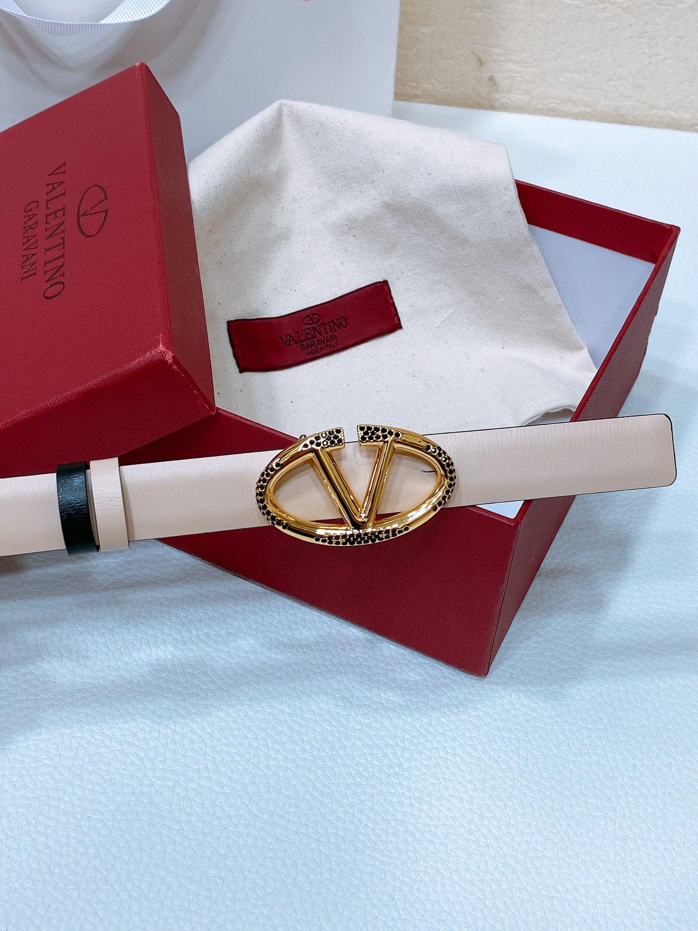 Ремень Valentino 