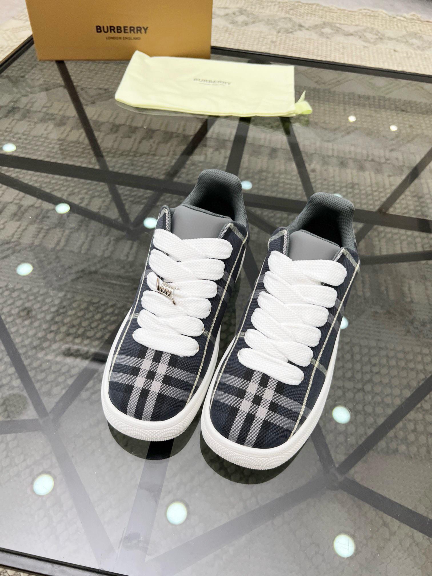 Кроссовки Burberry 