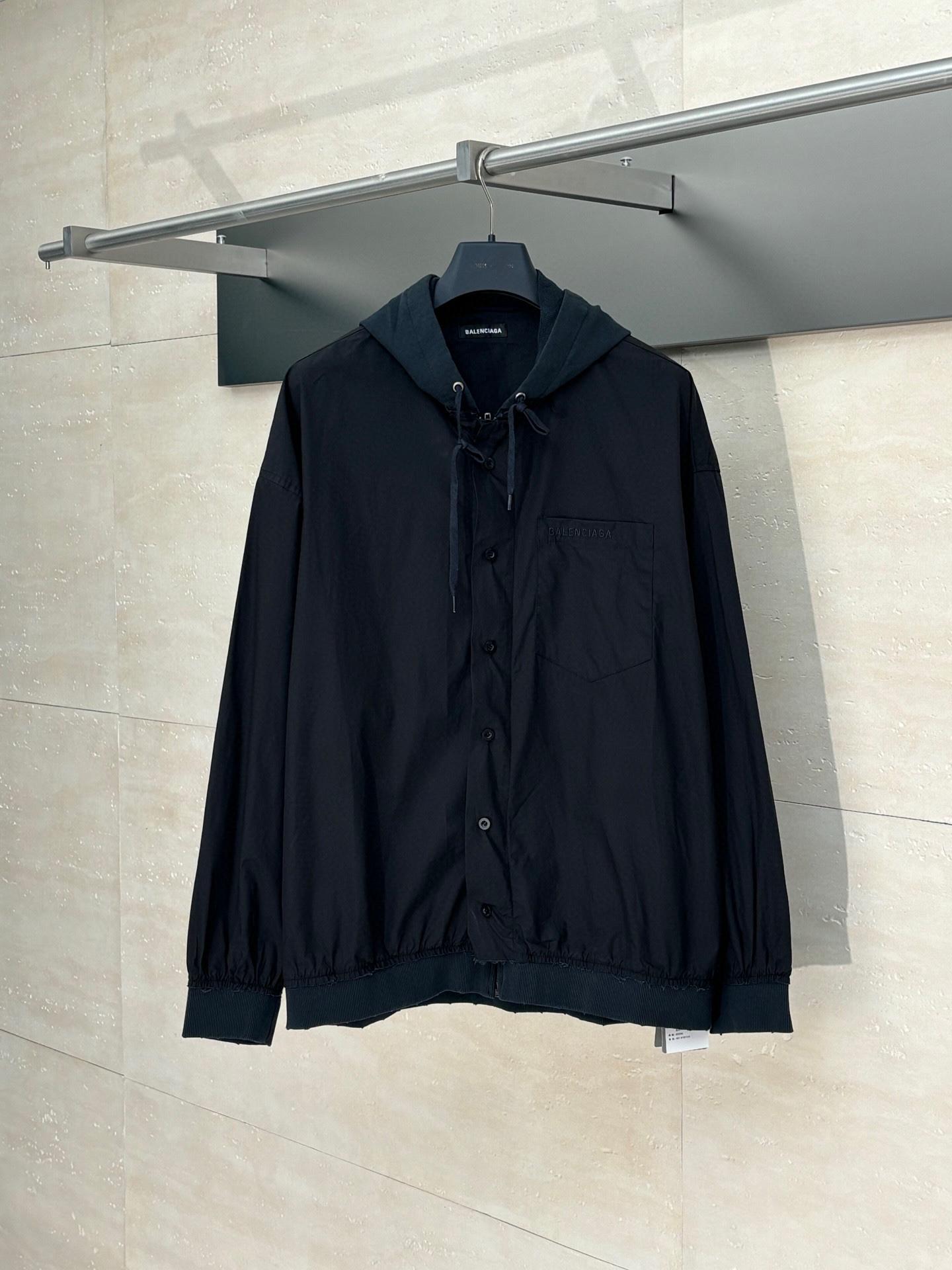 Куртка  Balenciaga 