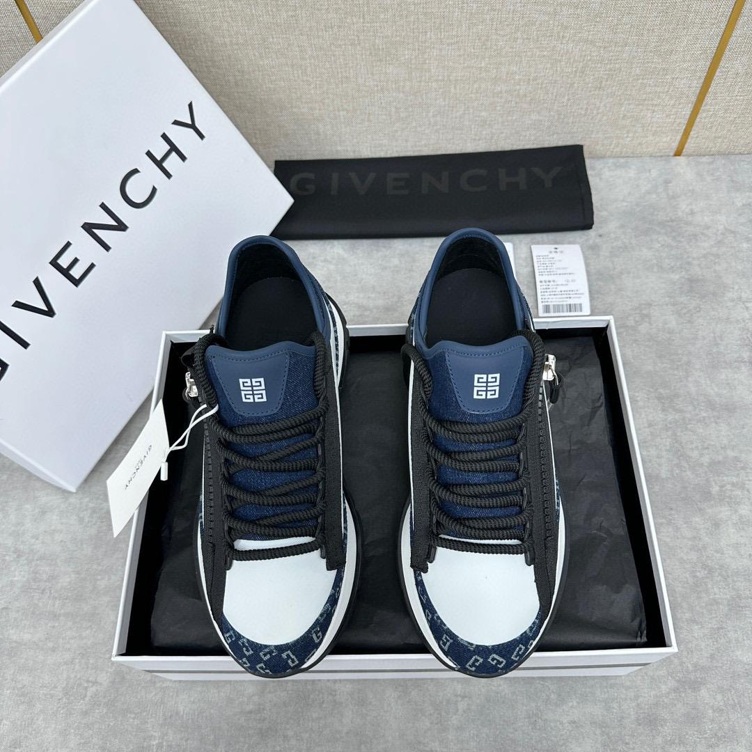Кроссовки Givenchy 