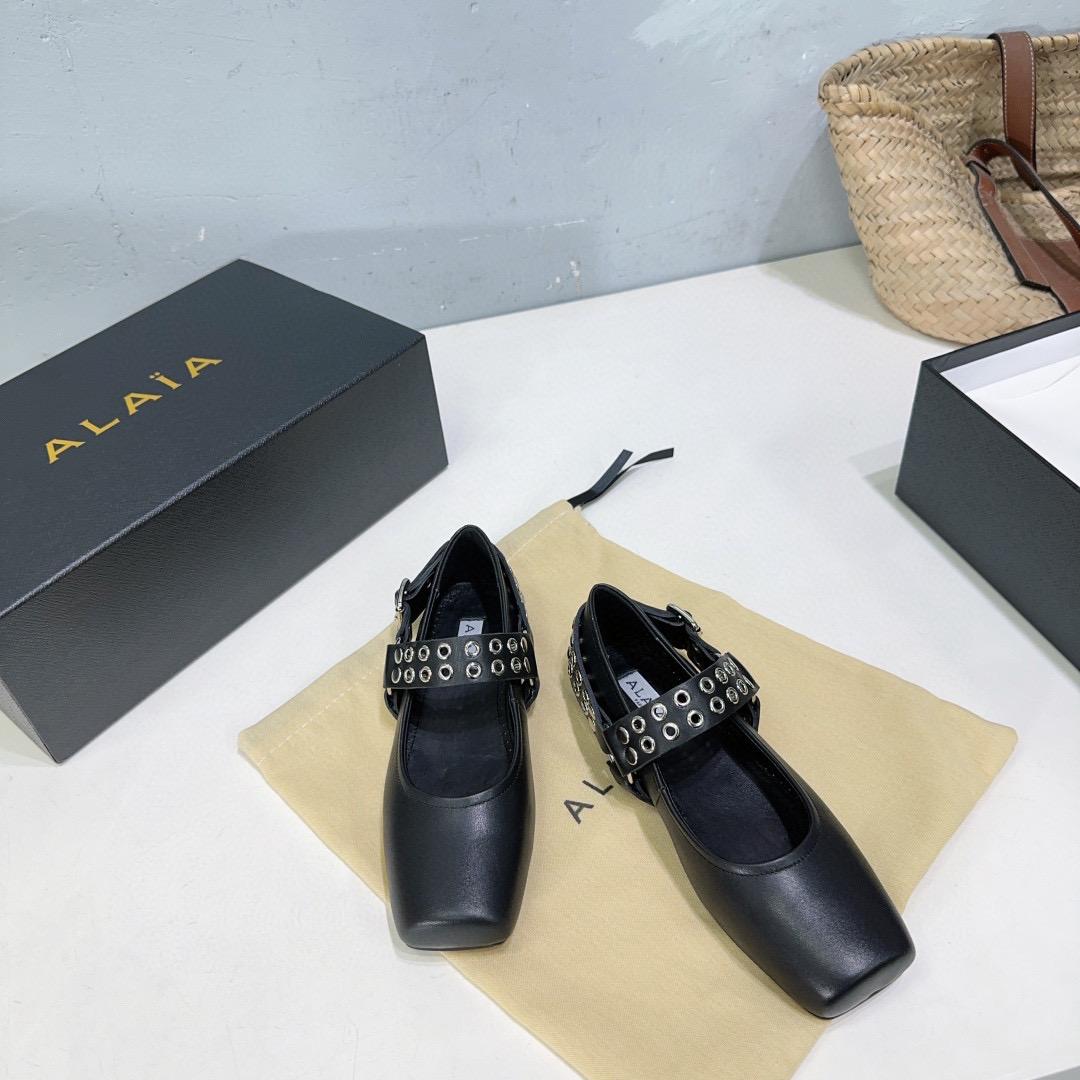 Балетки Alaia